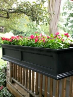 Fairfield Self-Watering Window Box, 5’ -Gardener's Supply Sales 8588938 101V tif