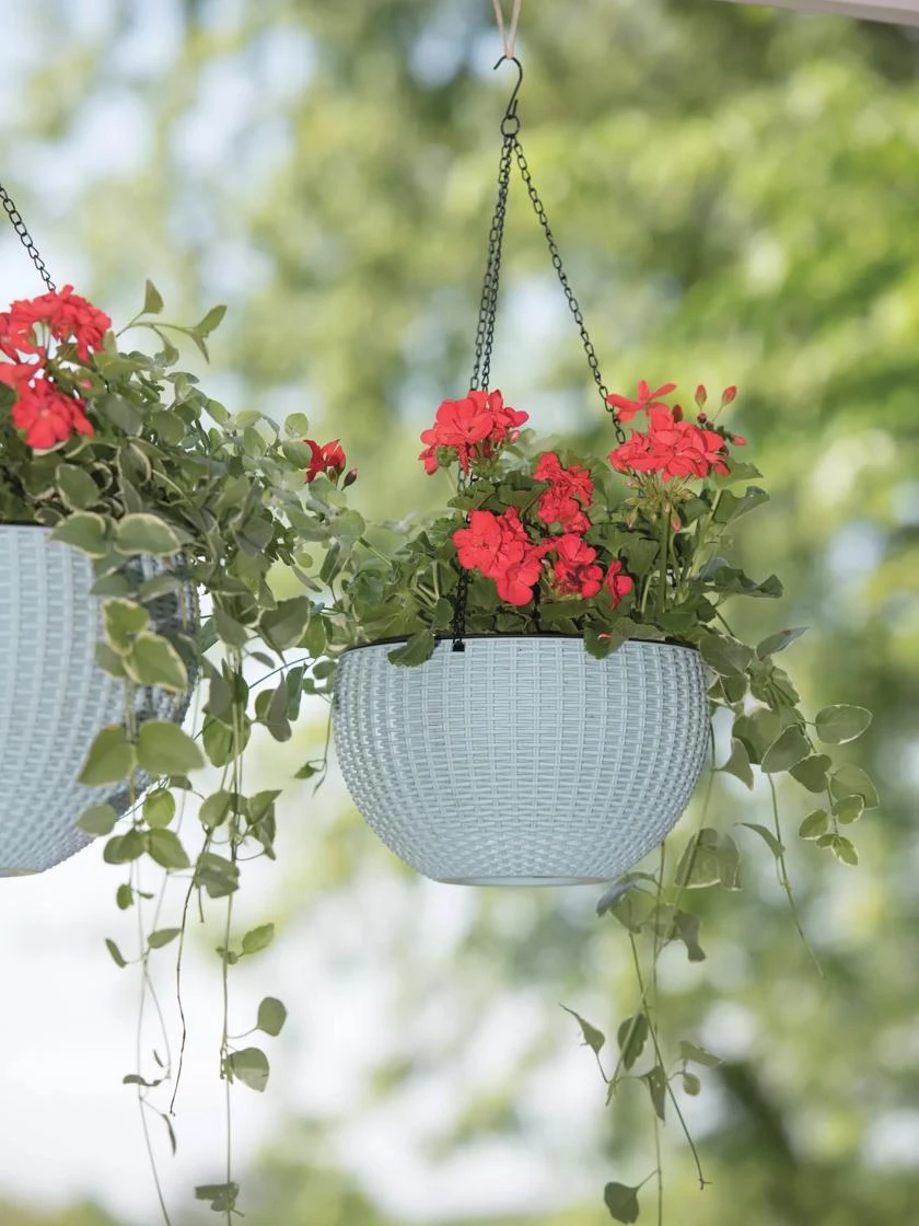 Weave Self-Watering Hanging Basket, 10" 1 Weave Self-Watering Hanging Basket, 10"