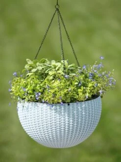 Weave Self-Watering Hanging Basket, 14" -Gardener's Supply Sales 8596490 10307 tif