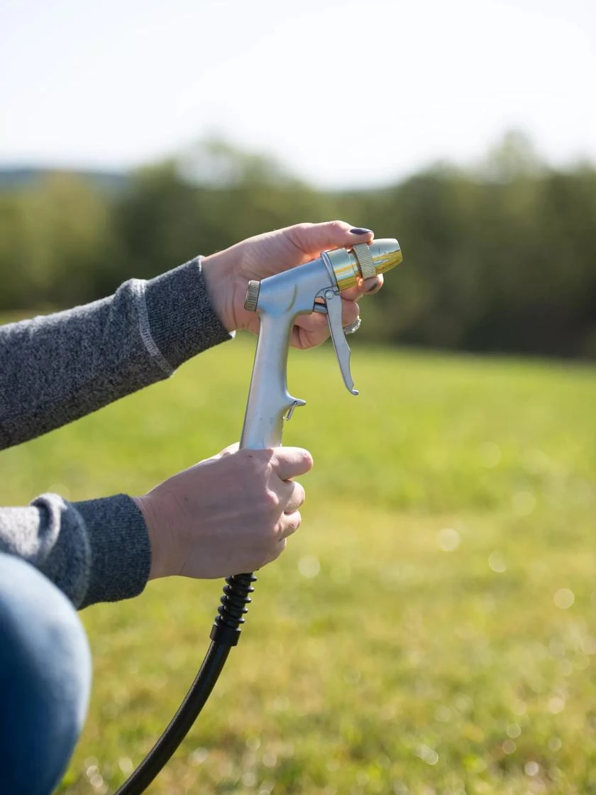 Gardener’s Lifetime Twist Deluxe Hose Nozzle 4 Gardener’s Lifetime Twist Deluxe Hose Nozzle - Image 4