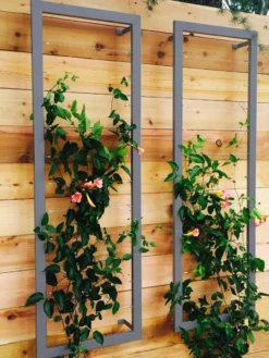 Ina Modern Wall Trellis Sr. -Gardener's Supply Sales 8600510 08V jpg