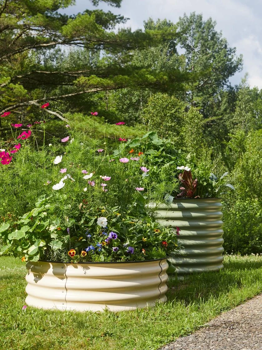 Birdies™ Round Metal Raised Bed 2 Birdies™ Round Metal Raised Bed - Image 2