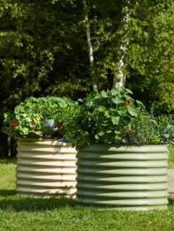 Birdies™ Round Metal Raised Bed, Tall 11 Birdies™ Round Metal Raised Bed, Tall -Gardener's Supply Sales 8609152 6530 tif