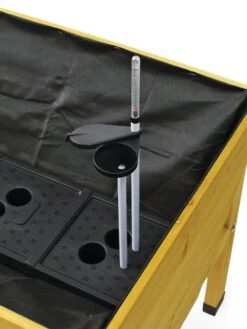 Compact VegTrug® Patio Garden Self-Watering Insert -Gardener's Supply Sales 8610166 14V tif 1