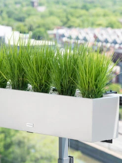 Veradek Metallic Series Railing Planters -Gardener's Supply Sales 8611610 22v veradek metallic series railing planter