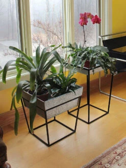 Achla Designs Arne Plant Stand -Gardener's Supply Sales 8612899 02v